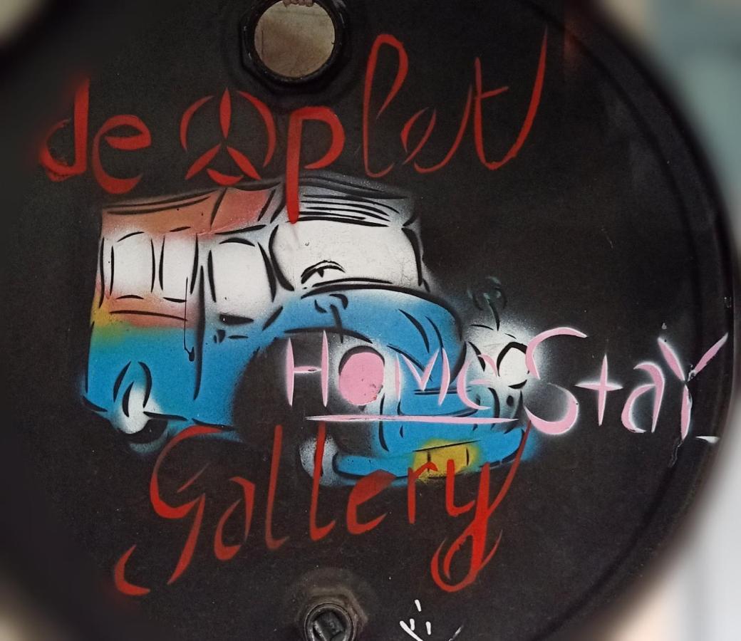 Deoplet Homestay & Gallery Yogyakarta Exterior photo