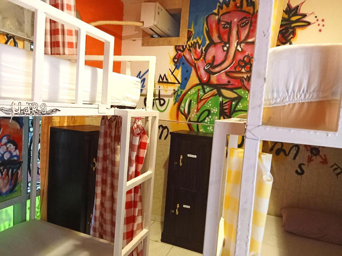 Deoplet Homestay & Gallery Yogyakarta Exterior photo